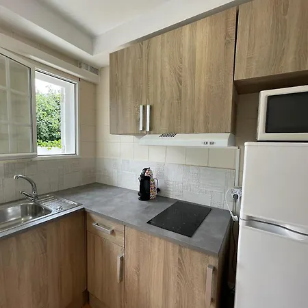 301 Castell Sol